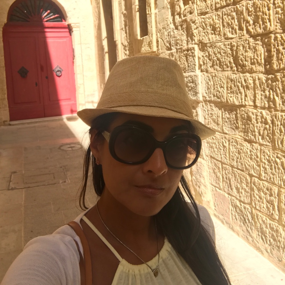 Meet your Posher, Jessica
